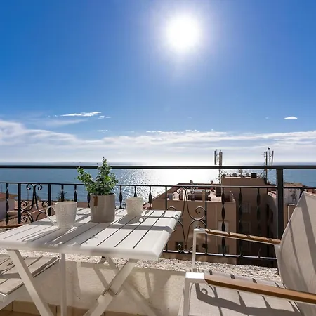 Rentafive - Vistas Al Mar - Reformado - Terraza *
